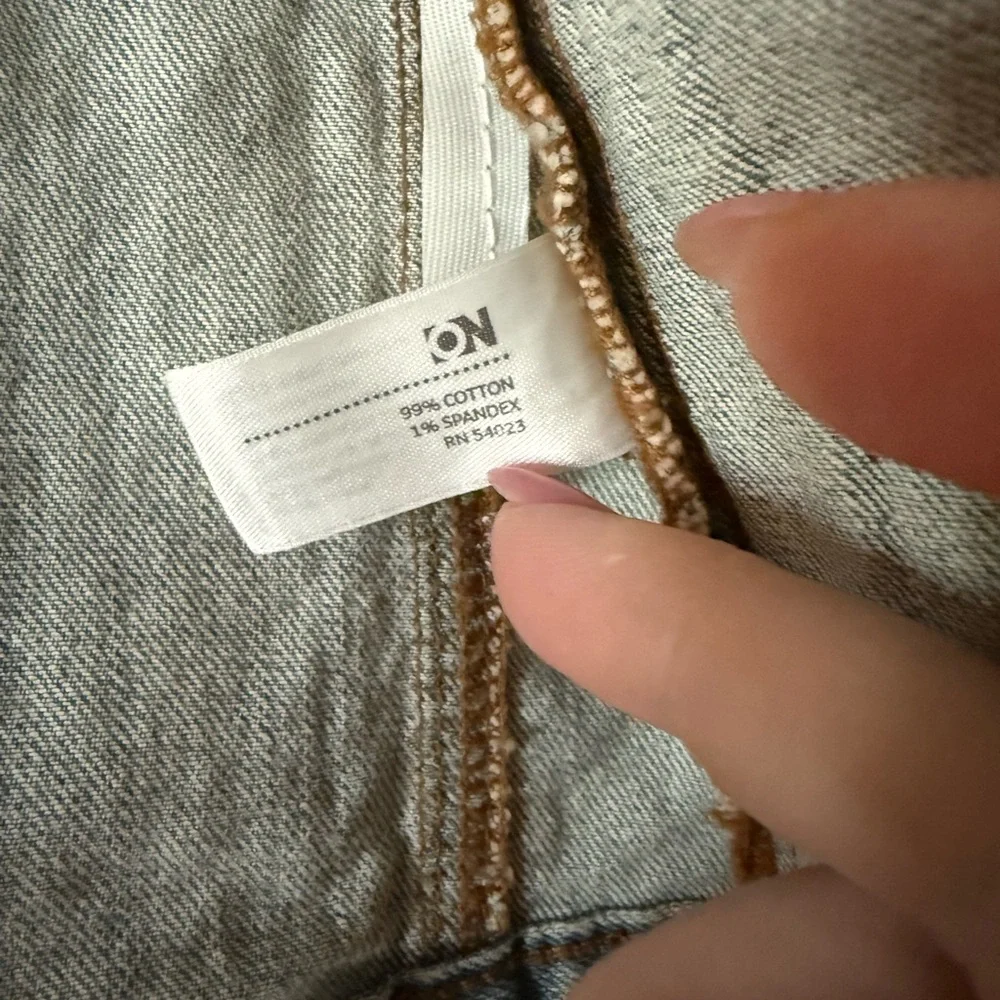 Old Navy Light Blue Denim Jacket for Women - Picture 4 of 7